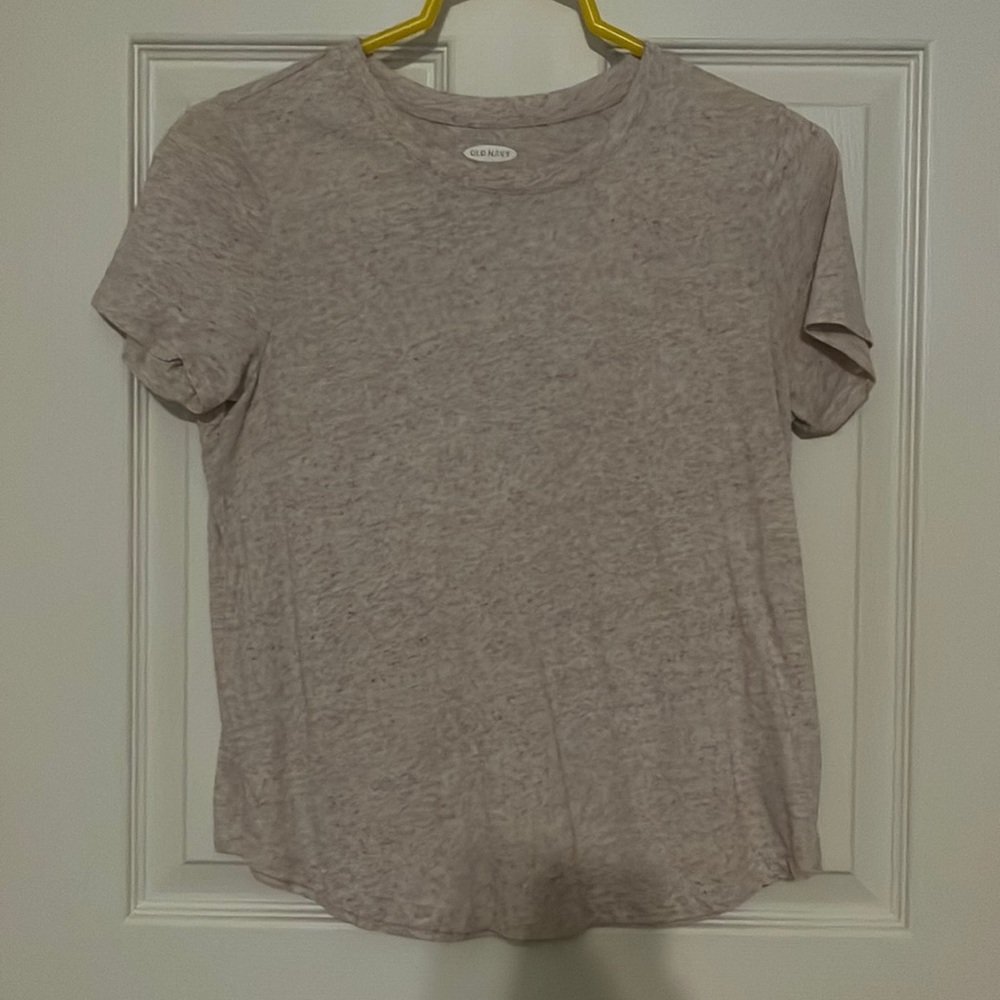 Old Navy tee